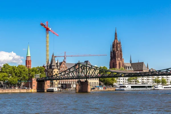 Saint Catharine's church in Frankfurt — Stock Photo, Image