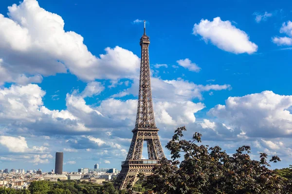 Torre Eiffel en París, Francia —  Fotos de Stock