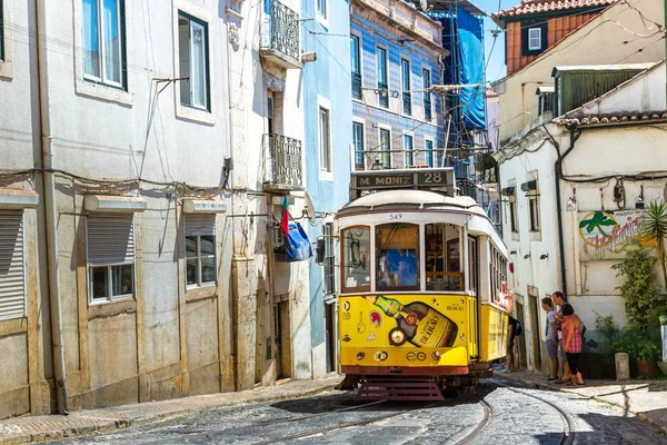 Lisbona Portogallo Luglio 2017 Tram Vintage Nel Centro Della Città — Foto Stock