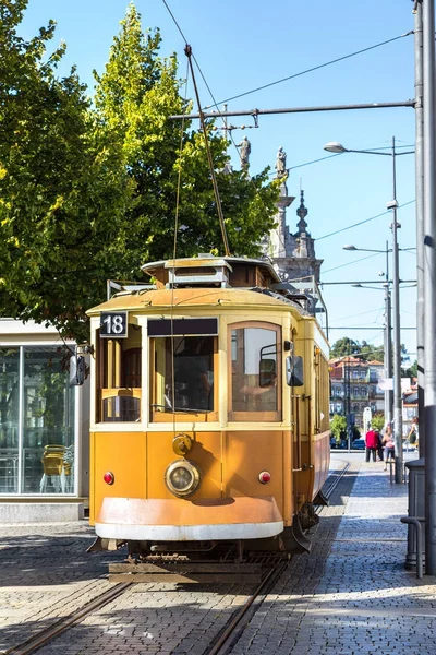 Tranvía histórico en Oporto —  Fotos de Stock