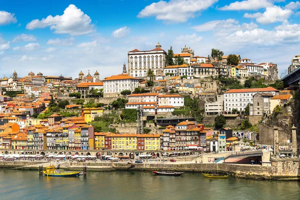 Widok z lotu ptaka na Porto w Portugalii — Zdjęcie stockowe
