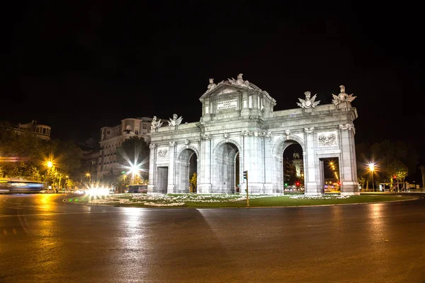 Puerta de Alcala w Madrycie — Zdjęcie stockowe