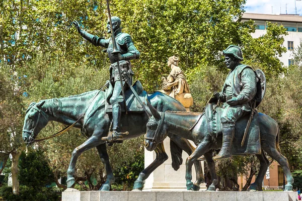 Don Quixote and Sancho Panza  in Madrid — Stock Photo, Image