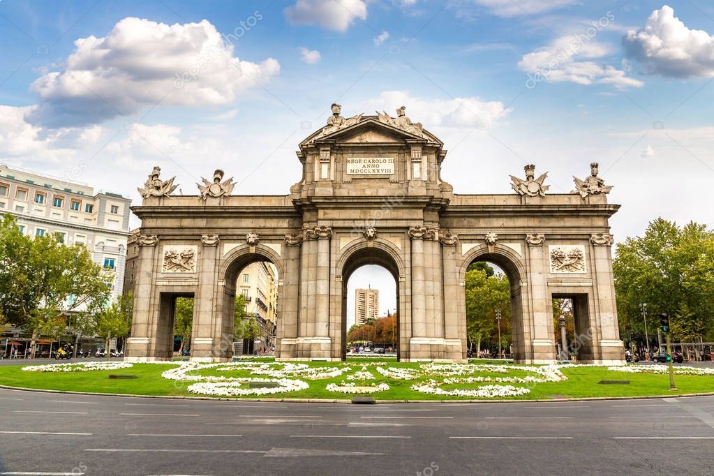 Puerta de Alcala in Madrid