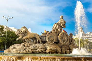 Madrid'da Cibeles Çeşmesi
