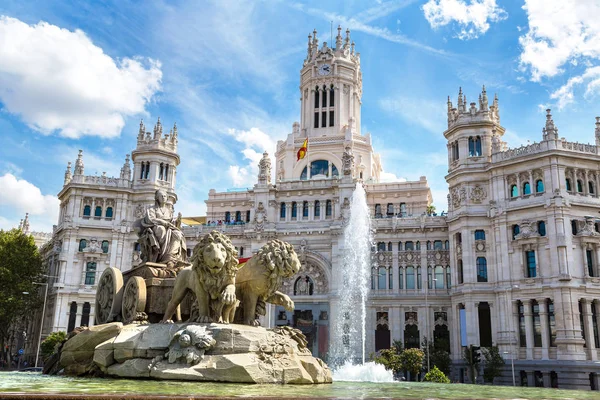 Cibeles fuente en madrid — Foto de Stock