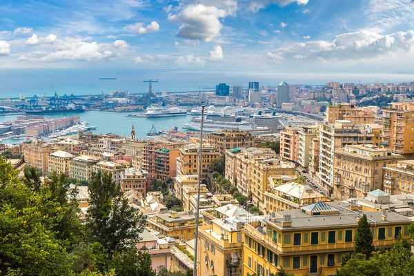 Puerto de Génova en Italia — Foto de Stock