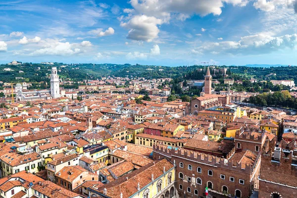Вид з висоти Верона (Італія). — стокове фото
