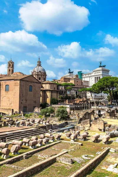 Ancient ruins of Forum in Rome — Stock Photo, Image