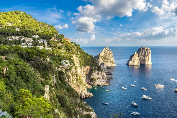 Capri Wyspa Piękny Letni Dzień Włoszech — Zdjęcie stockowe