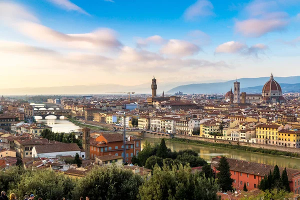 Panoramasolnedgång Över Katedralen Santa Maria Del Fiore Florens Italien — Stockfoto