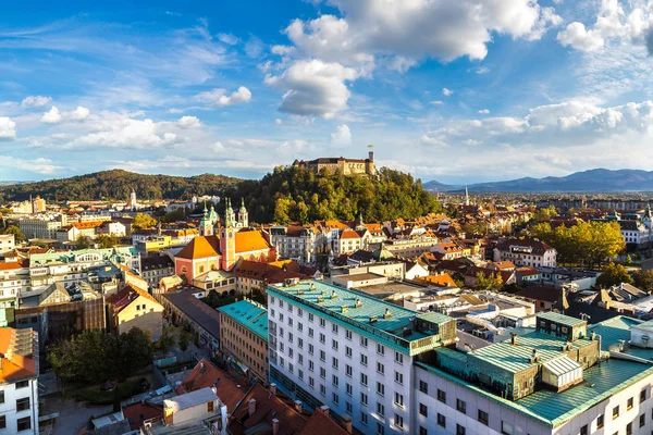 Flygfoto över Ljubljanas slott — Stockfoto