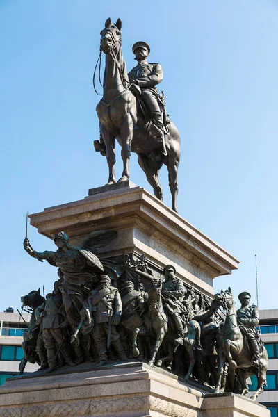 Rus Kral Alexander Sofya Bulgaristan Bir Yaz Günü Içinde Heykeli — Stok fotoğraf