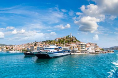 Poros Adası Yunanistan