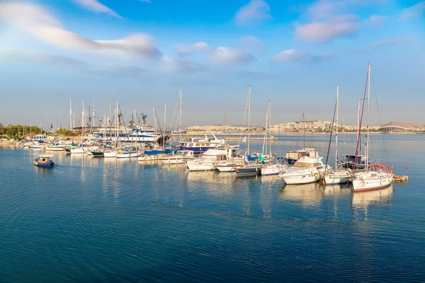 Puerto Pireo en Atenas — Foto de Stock