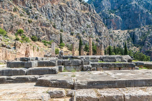 Le temple d'Apollon à Delphes — Photo