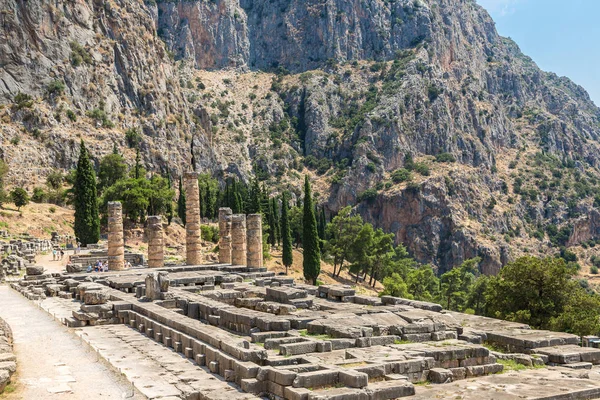 Le temple d'Apollon à Delphes — Photo