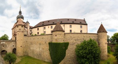 Wurzburg Marienberg kale