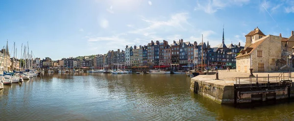 Puerto de Honfleur —  Fotos de Stock