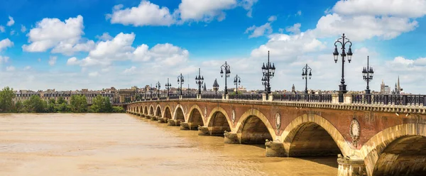 Old stony bridge in Bordeaux — Stock Photo, Image