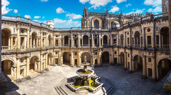 Castillo templario medieval en Tomar — Foto de Stock