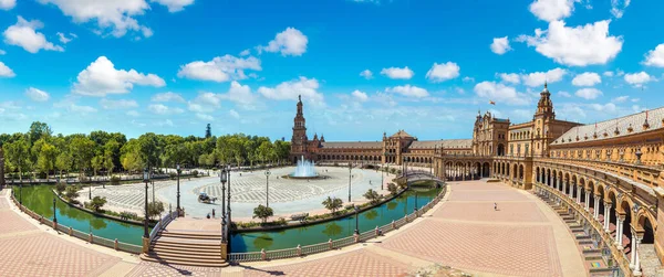 Spaans plein in Sevilla — Stockfoto