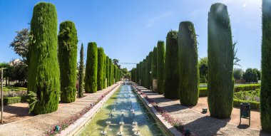 Çeşmeler ve bahçeleri Cordoba Alcazar de