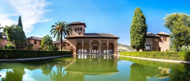 Alhambra partal sarayda