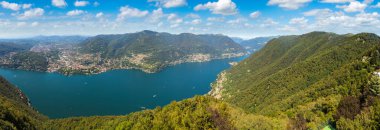 İtalya Como Gölü'nün panoramik görünüm