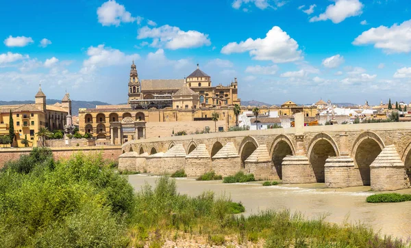 Most rzymski w Kordoba — Zdjęcie stockowe
