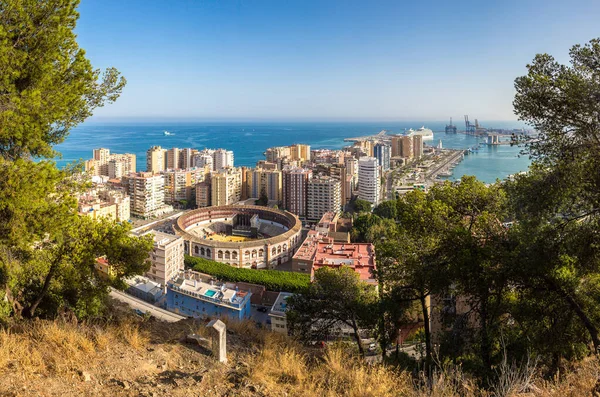 Malaga panoramik manzaralı — Stok fotoğraf