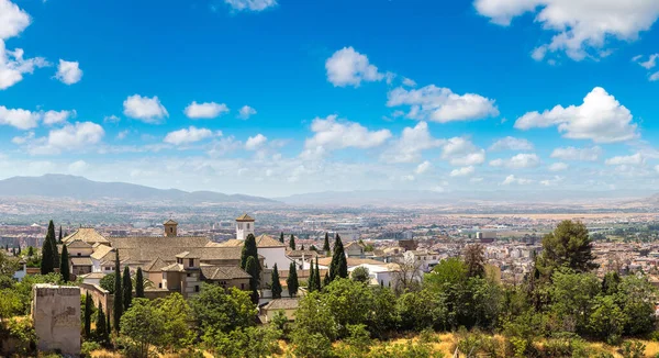 Panoramautsikt över Granada — Stockfoto