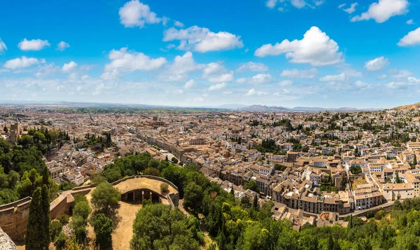 Panoramautsikt över Granada — Stockfoto