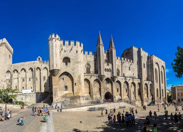 Papal palace in Avignon — Stock Photo, Image