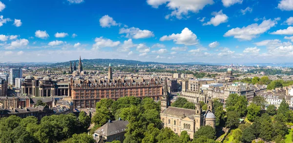 Panoramatický pohled z Edinburgh, Skotsko — Stock fotografie