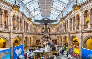 Kelvingrove Art Gallery ve Glasgow Müzesi