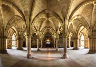 Glasgow Üniversitesi Manastırı, İskoçya