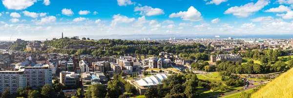 Edinburgh från Arthur's Seat — Stockfoto