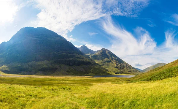 Verano en Escocia Highlands, Reino Unido — Foto de Stock