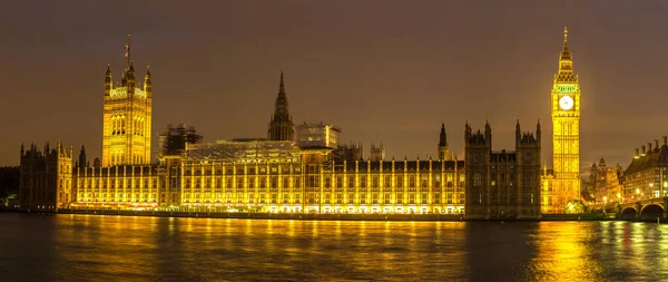 Big Ben, Parlamento, Westminster bridge en Londres — Foto de Stock