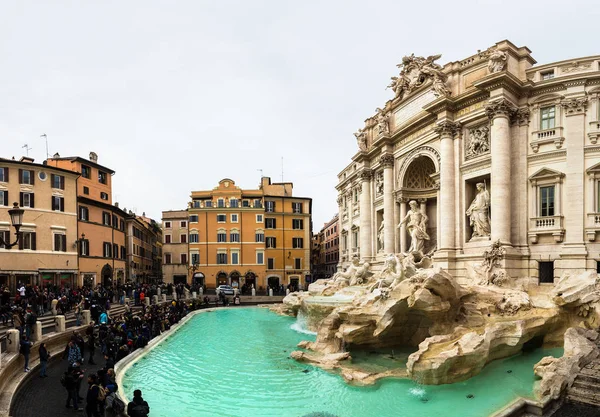ローマでのトレビの泉 — ストック写真