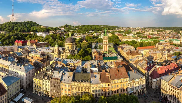 Lviv, Ucrânia, por do sol — Fotografia de Stock