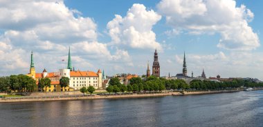riga'nın panoramik manzarasını