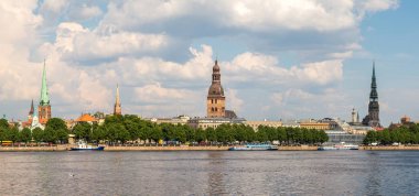 riga'nın panoramik manzarasını