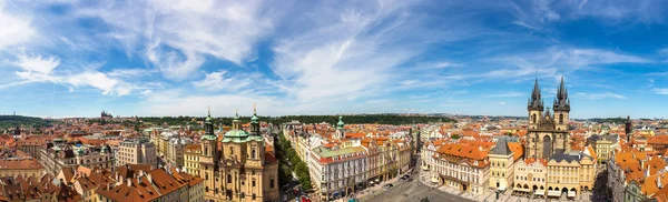 Plaza de la Ciudad Vieja en Praga — Foto de Stock