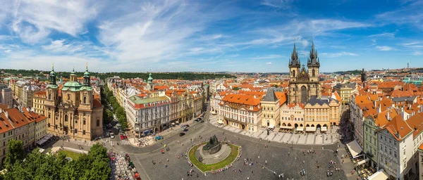 Plaza de la Ciudad Vieja en Praga — Foto de Stock