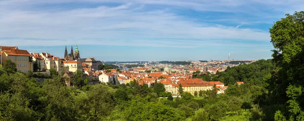 Vista aérea panorâmica de Praga — Fotografia de Stock