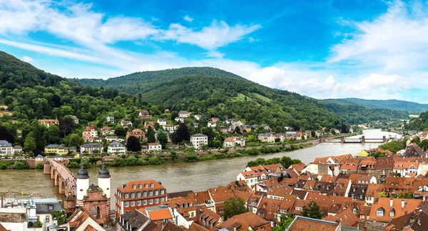 Panoramiczny widok z lotu ptaka miasta Heidelberg — Zdjęcie stockowe