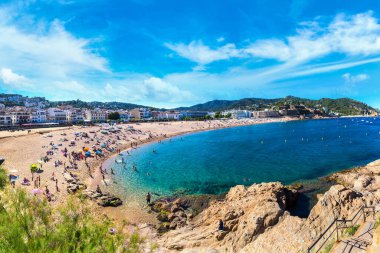 Kumsalda Tossa de Mar, İspanya