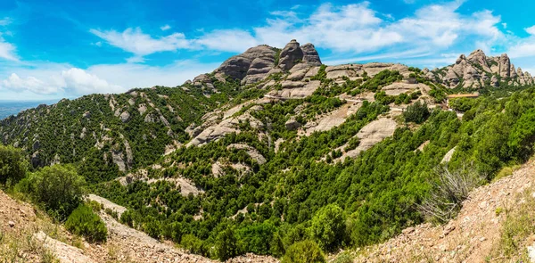 Montserrat montañas en España — Foto de Stock